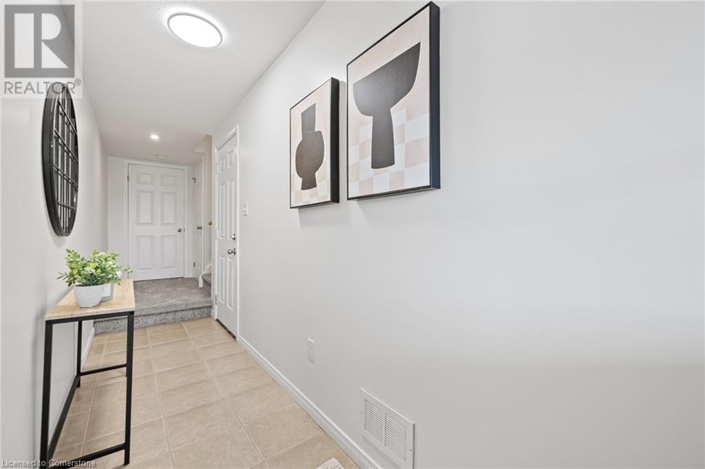 155 HIGHLAND Crescent Unit# 8