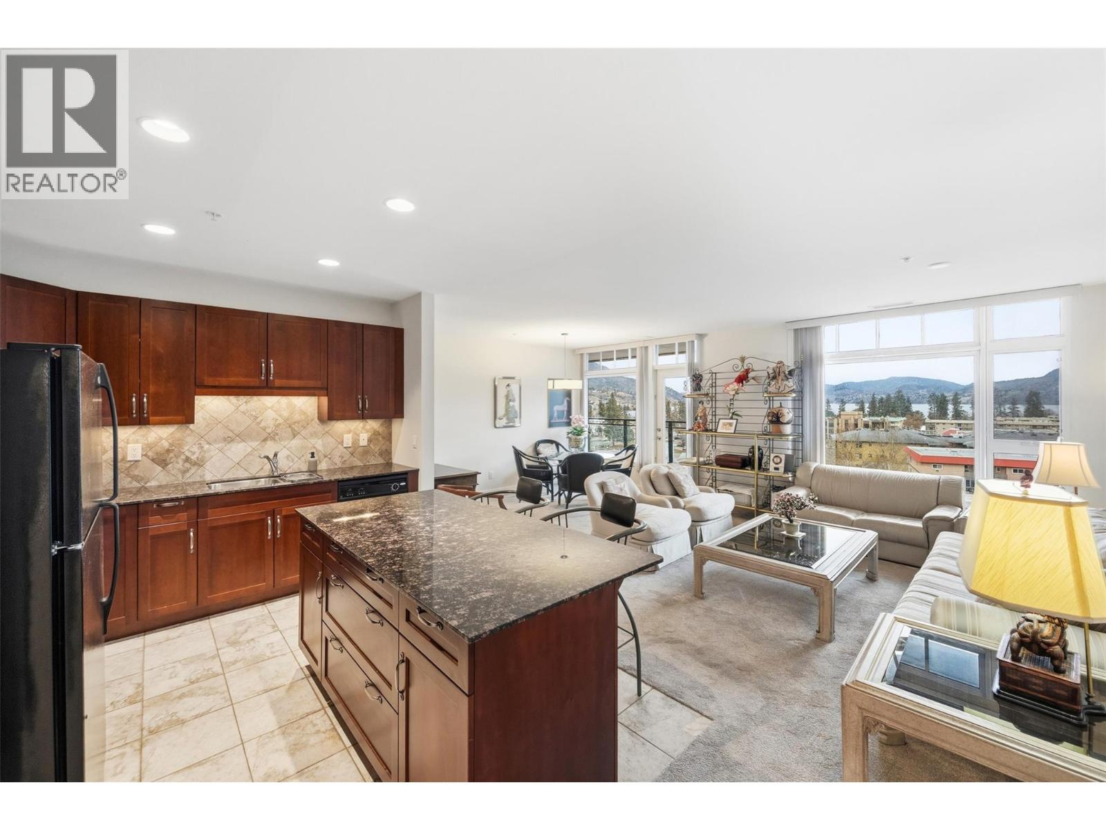 3301 Skaha Lake Road Unit# 704