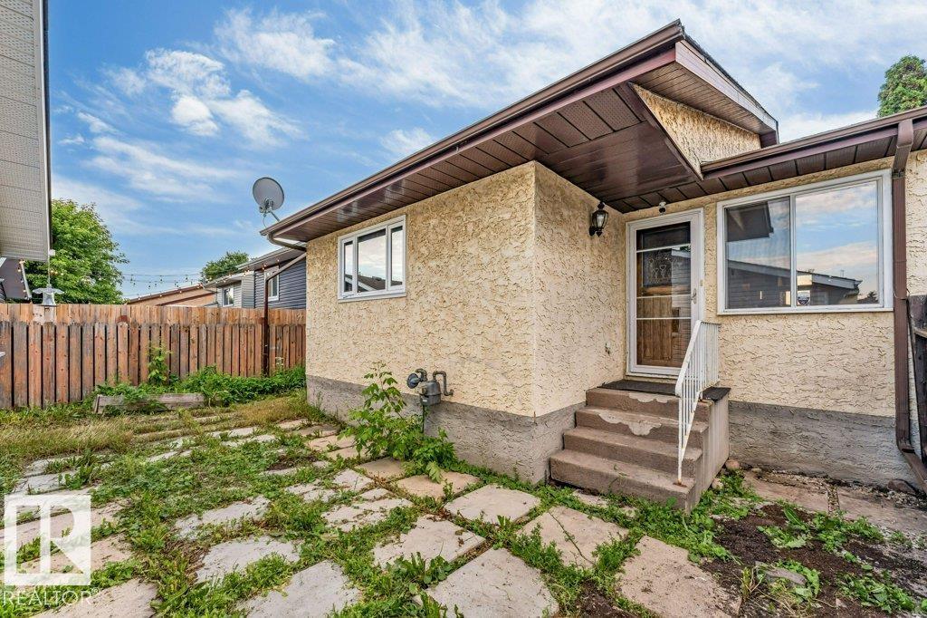 4337 38 ST NW NW