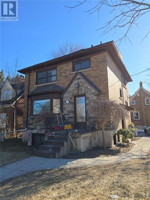 165 MARGARET Avenue Kitchener ON N2H4H8
