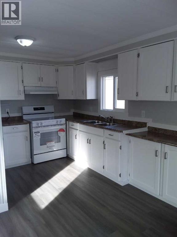 421 Kannell Drive NE