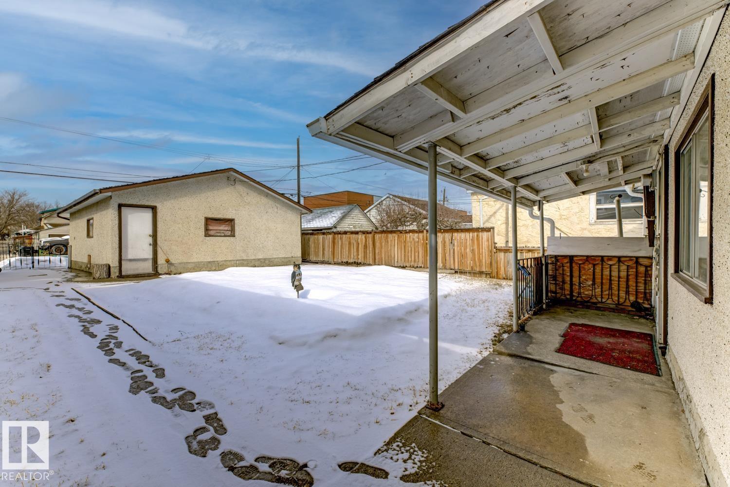 12134 96 ST NW NW