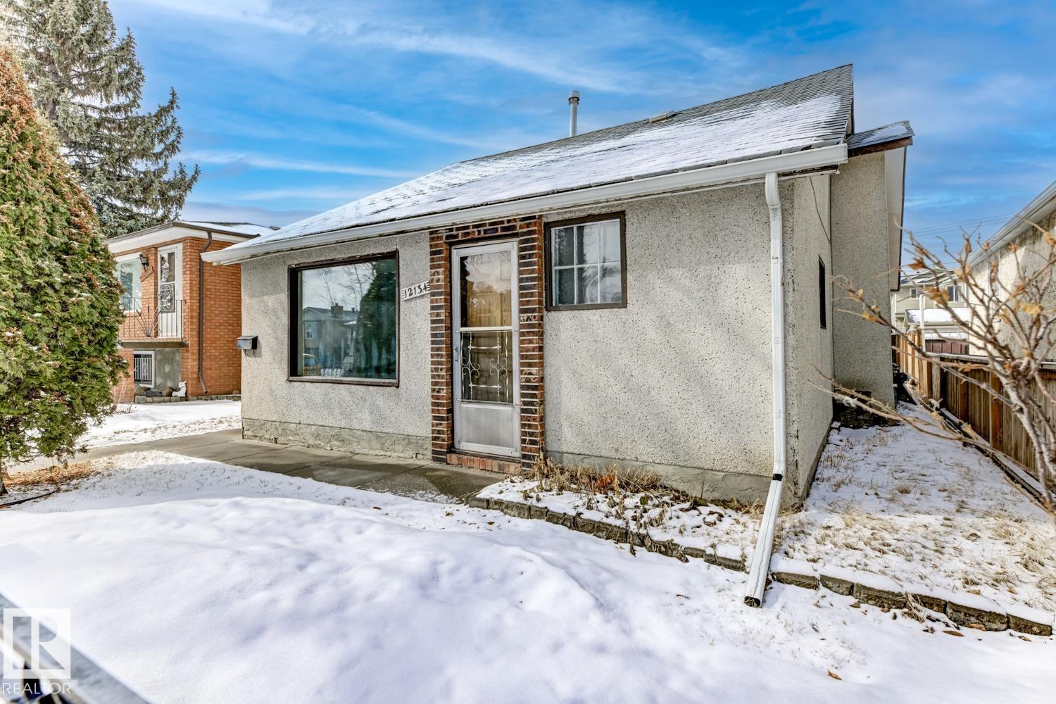 12134 96 ST NW NW