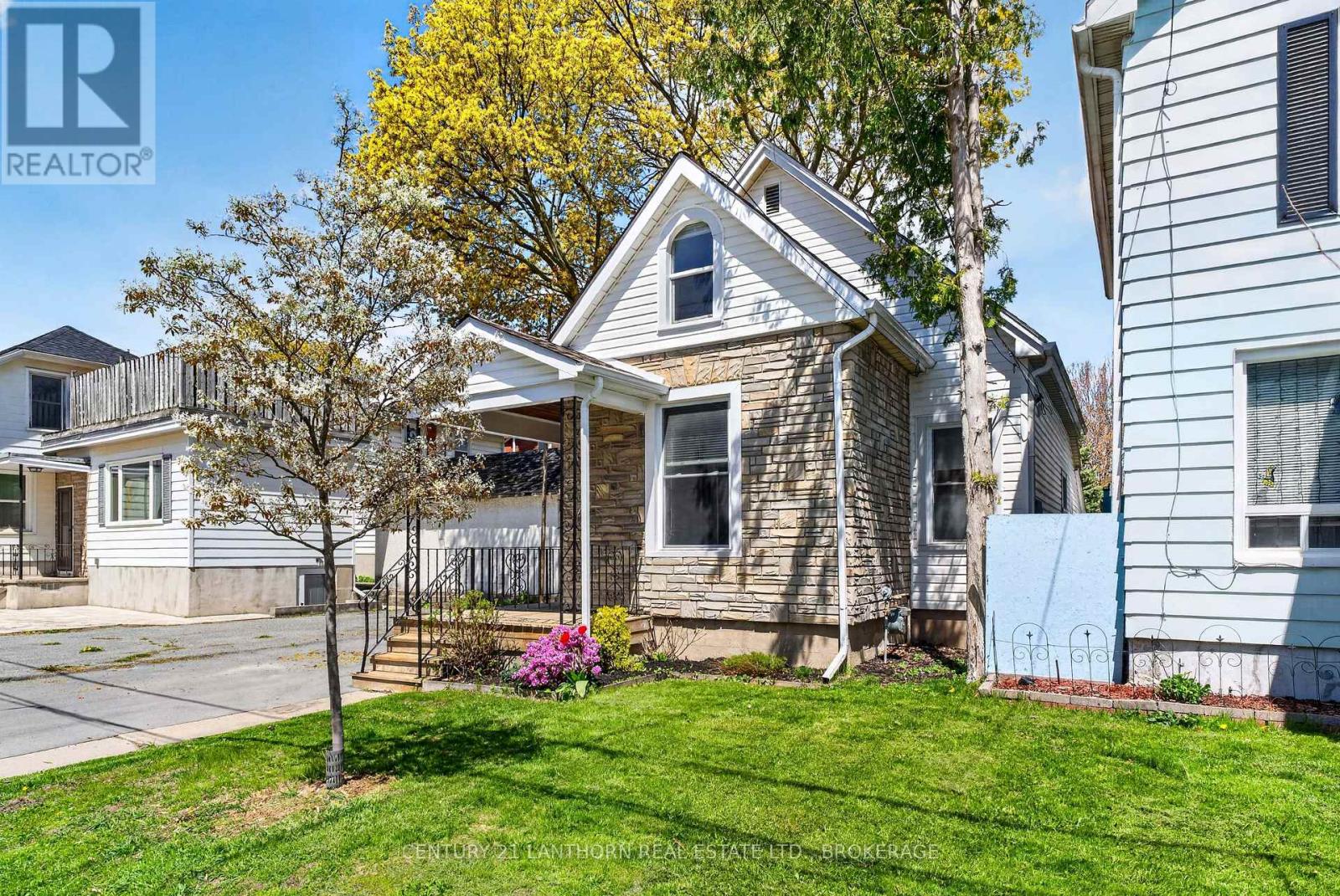 23 JENKINS STREET