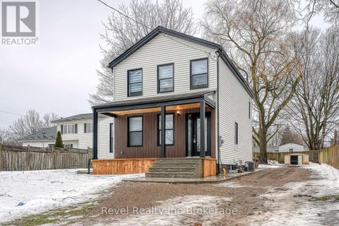 241 CHARLES STREET W Ingersoll (Ingersoll - South) ON N5C2M5