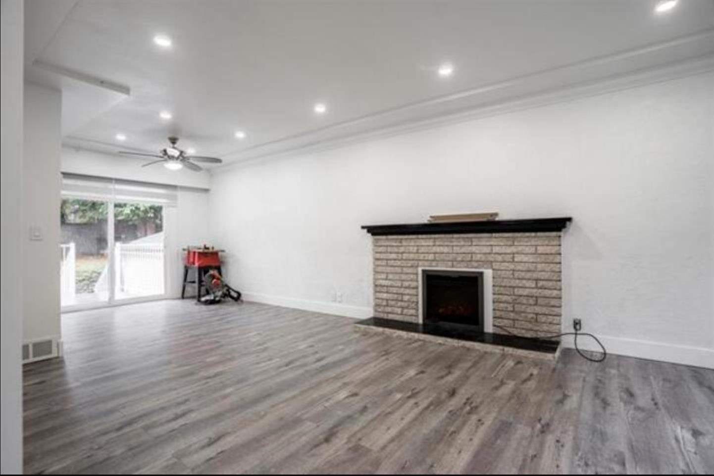 11318 GLEN AVON DRIVE