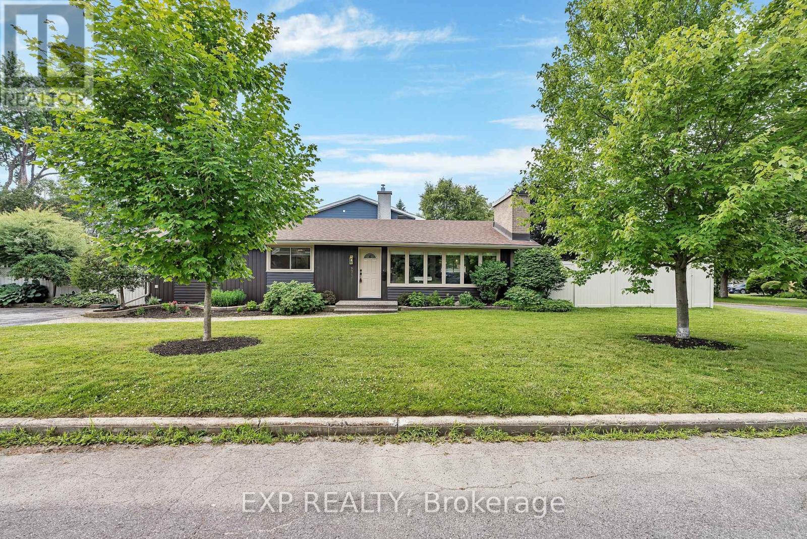 936 BLYTHDALE ROAD