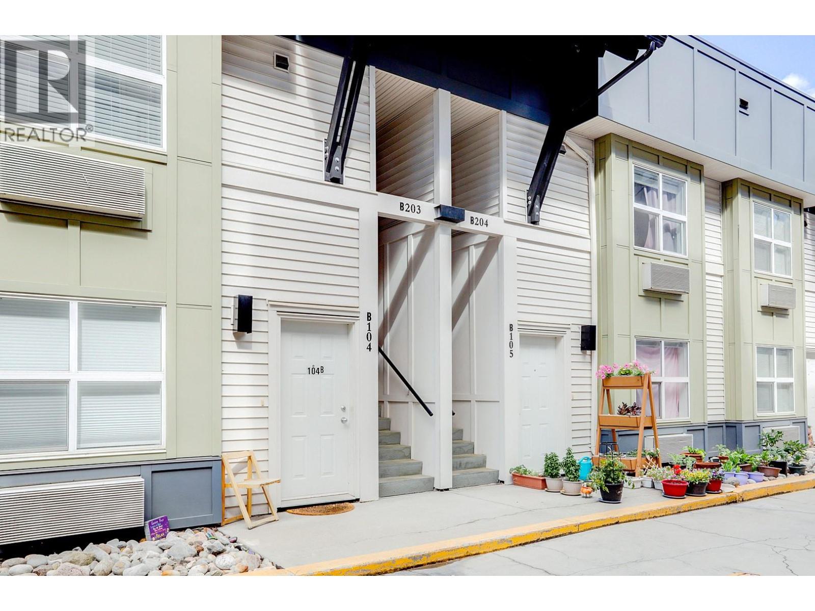 1477 Glenmore Road N Unit# B-203