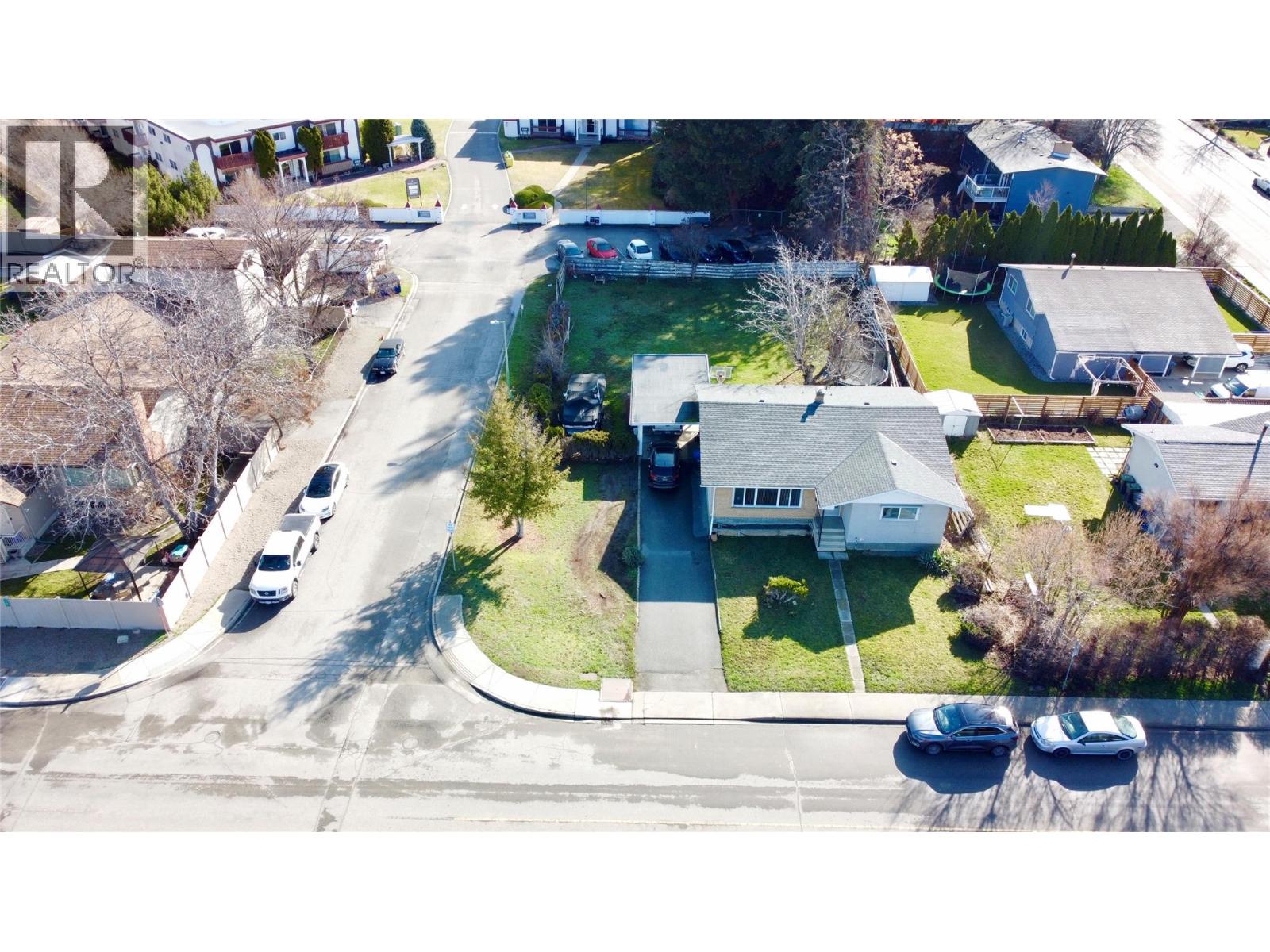 1481 Richmond Street