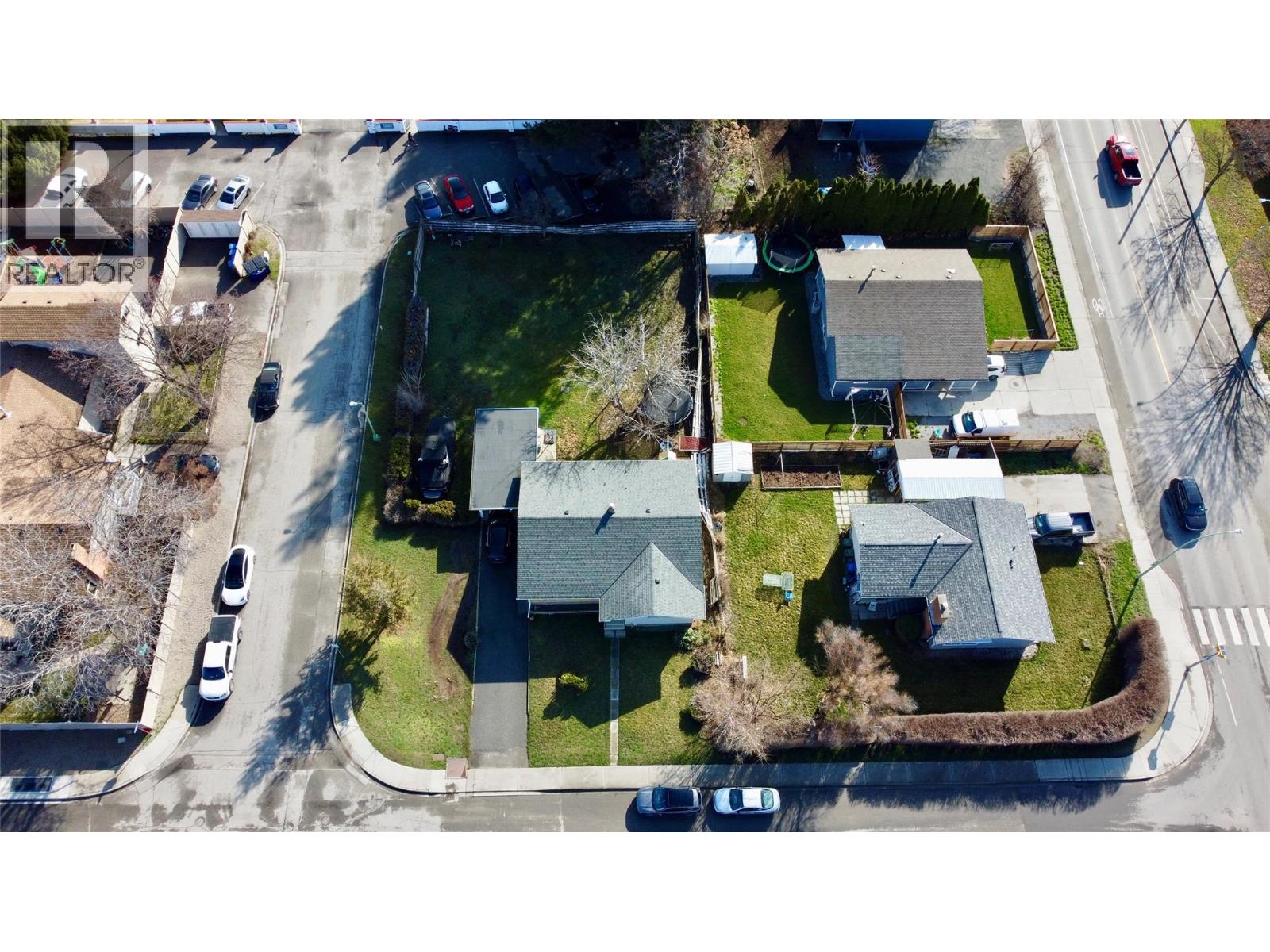 1481 Richmond Street