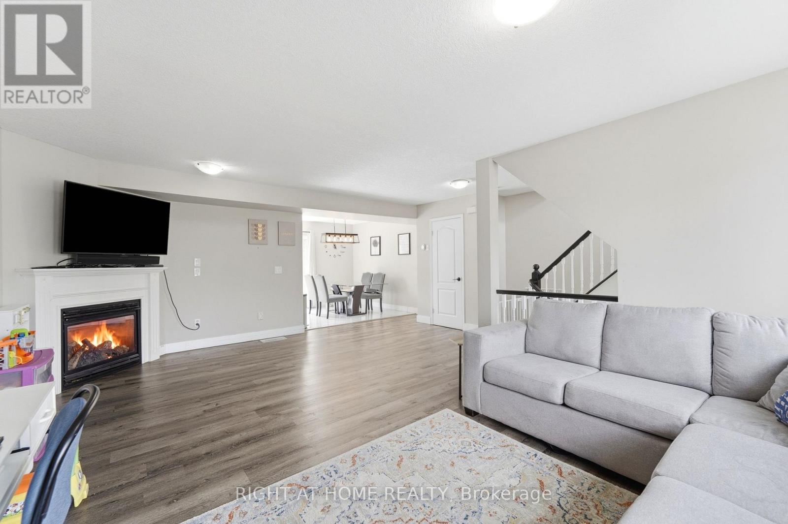 65 WELLINGTON SOUTH
