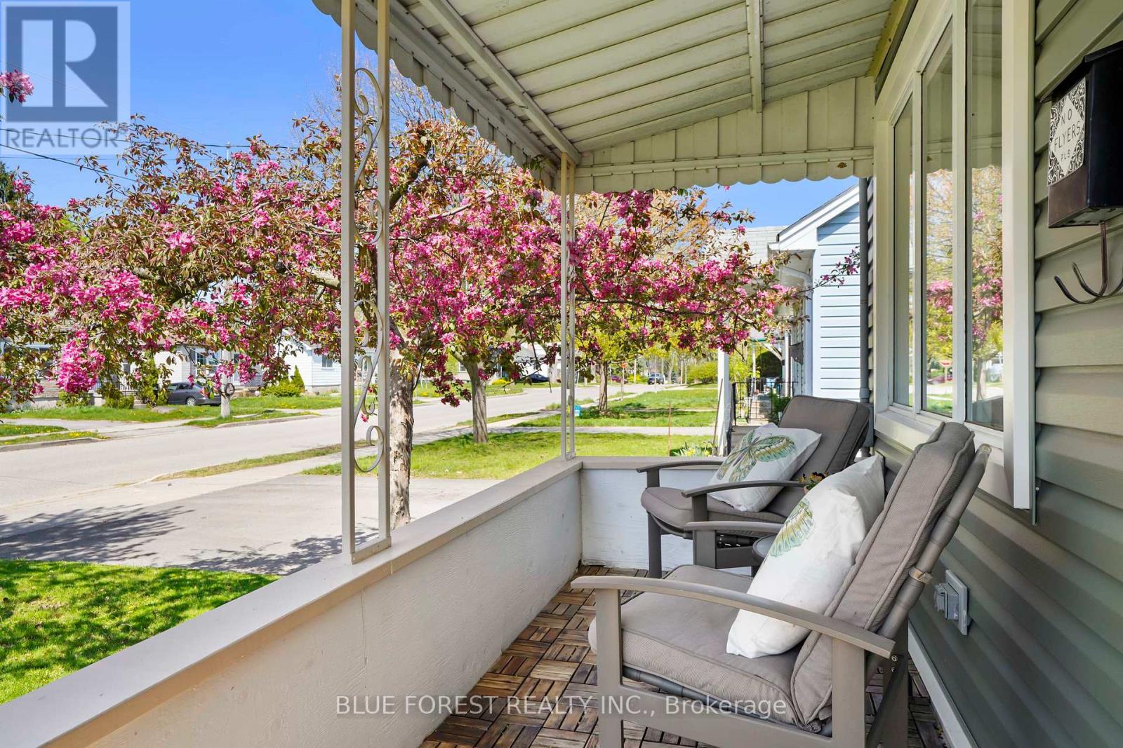 88 JOSEPHINE STREET