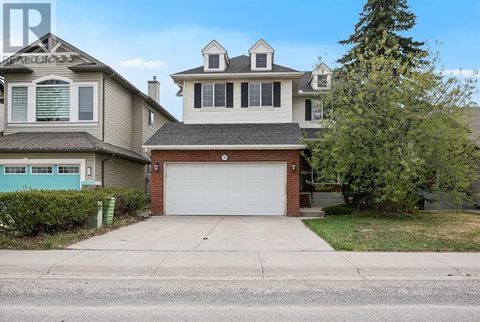 596 Cougar Ridge Drive SW Calgary AB T3H5A4