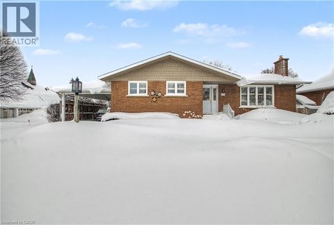 938 WELLINGTON Street Port Elgin ON N0H2C3