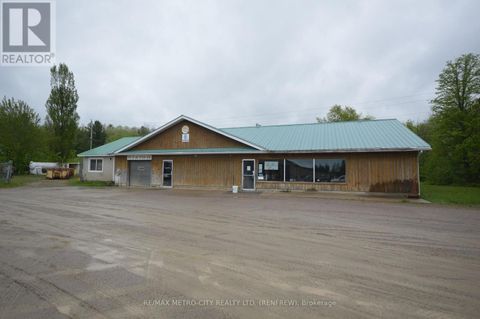 997 GILLAN ROAD Renfrew ON K7V3Z4