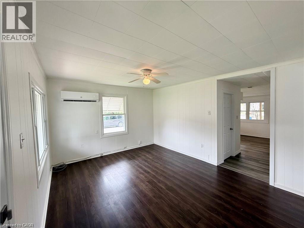 20 MCNAUGHTON Avenue