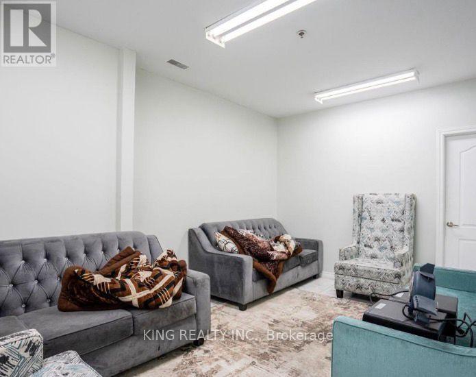 13 - 67 WESTMORE DRIVE