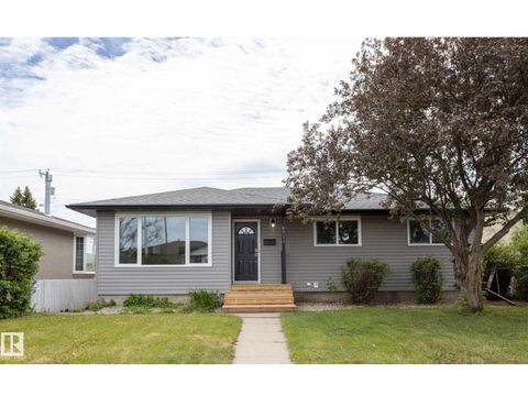 6511 95 AV NW Edmonton AB T6B1A6