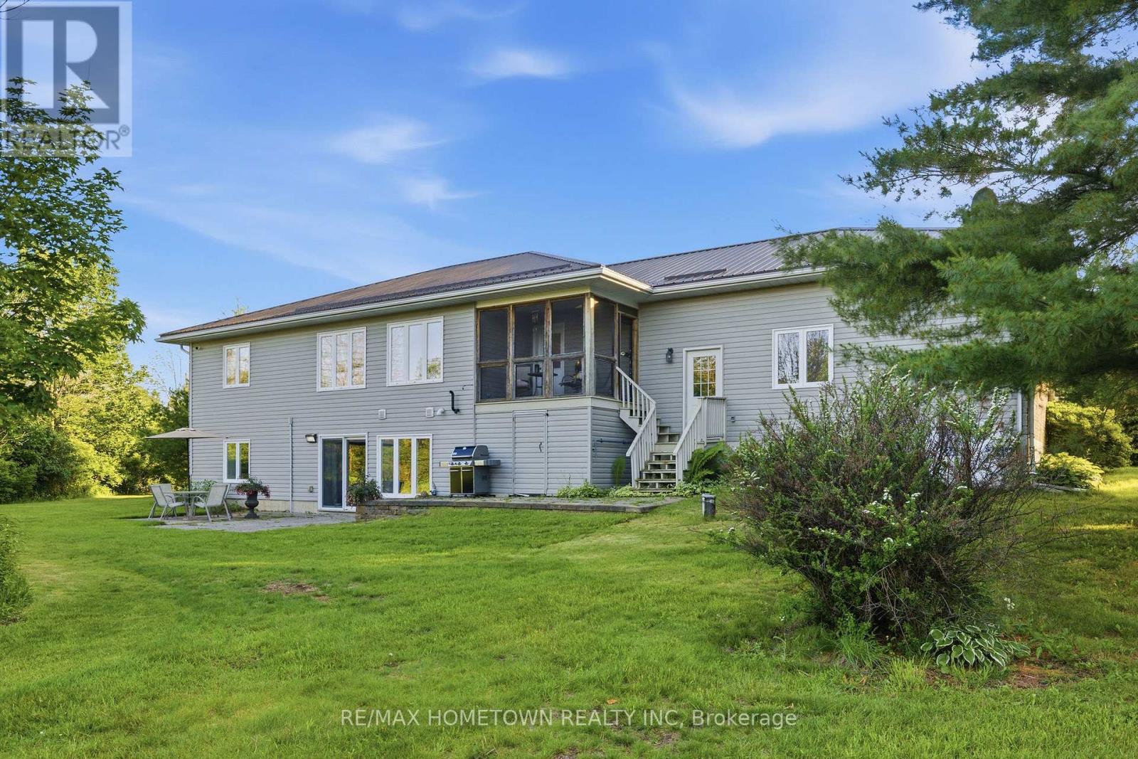 385 COUNTY RD 5 ROAD