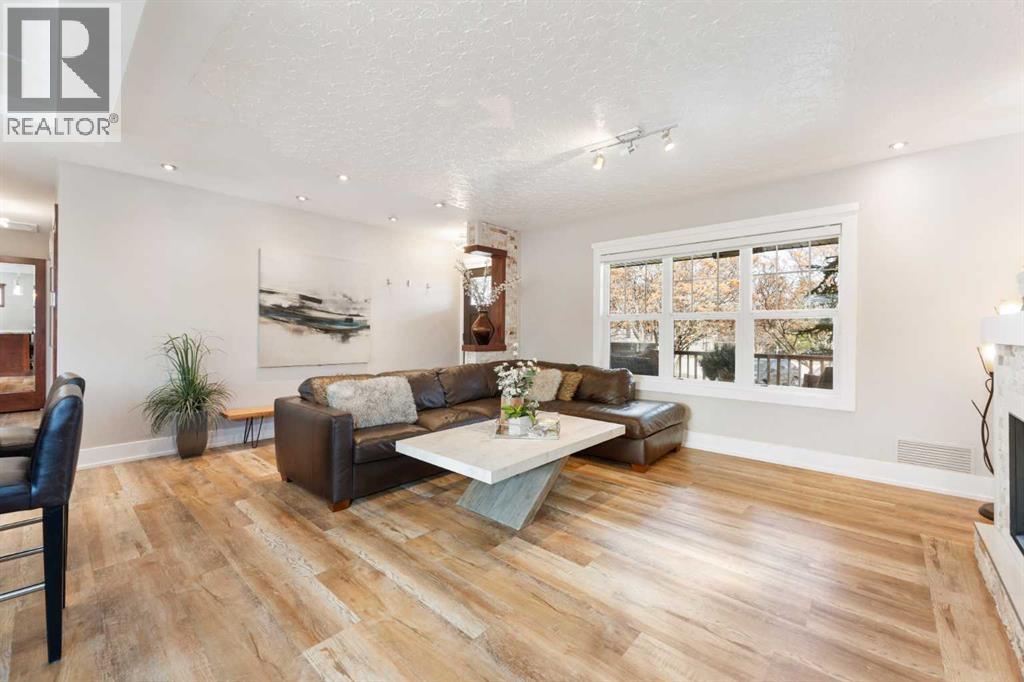 6 Grove Hill Place SW