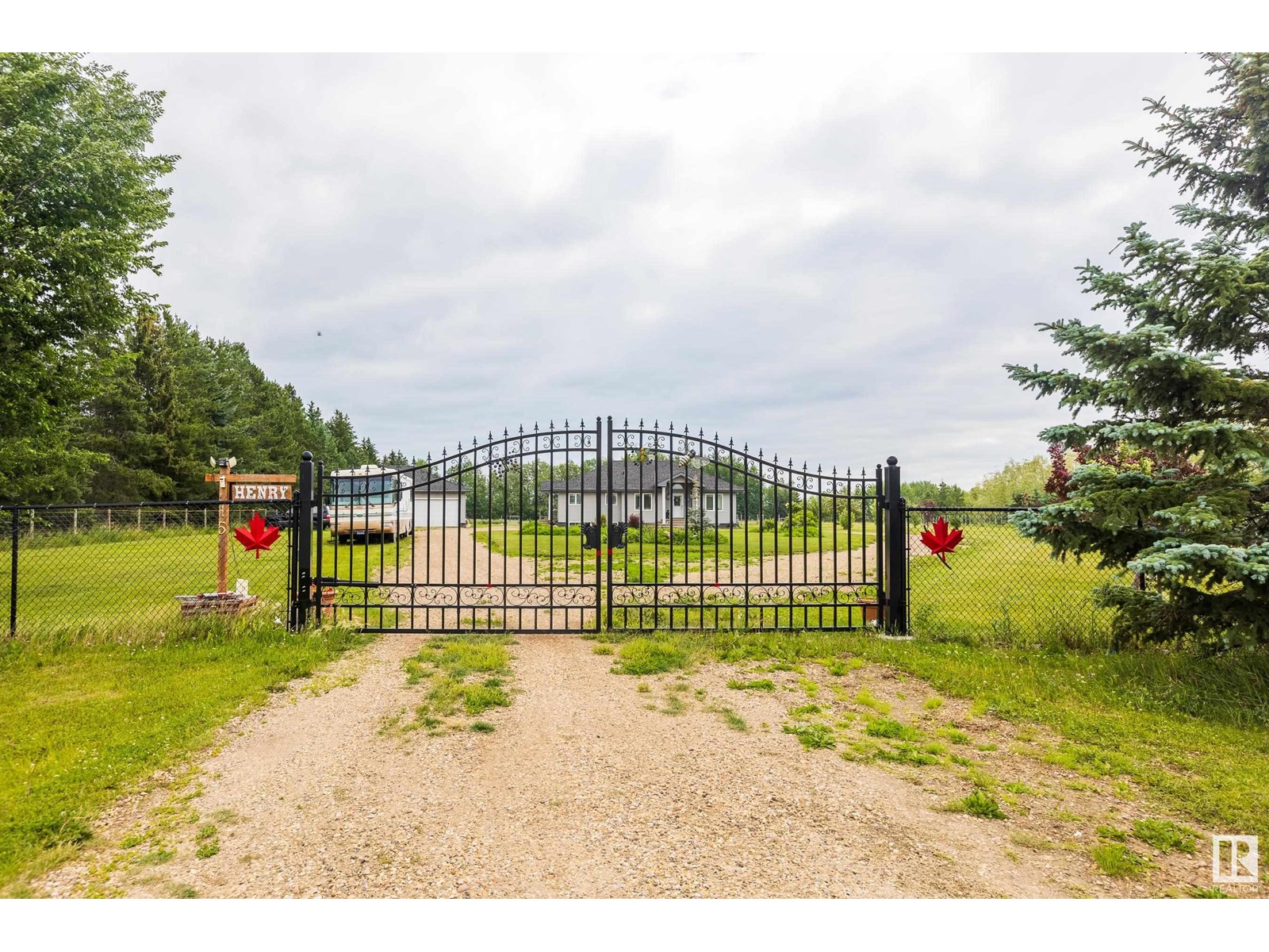 #15 55121 RGE ROAD 10