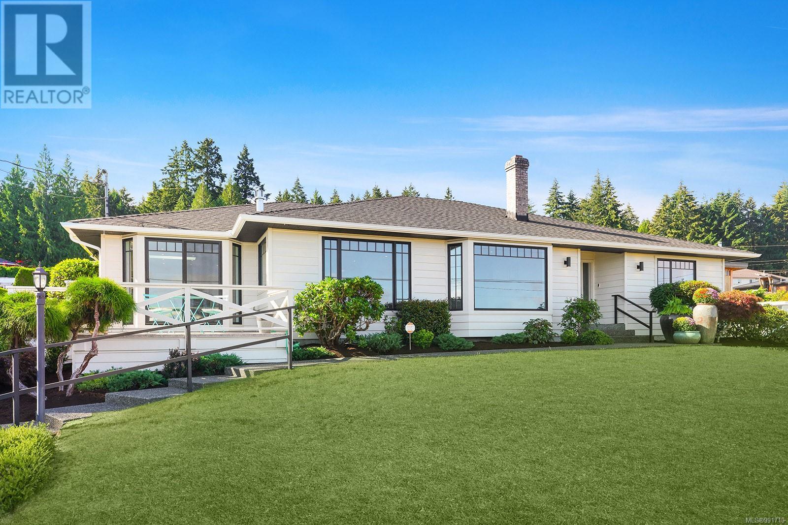 274 Crescent Rd W