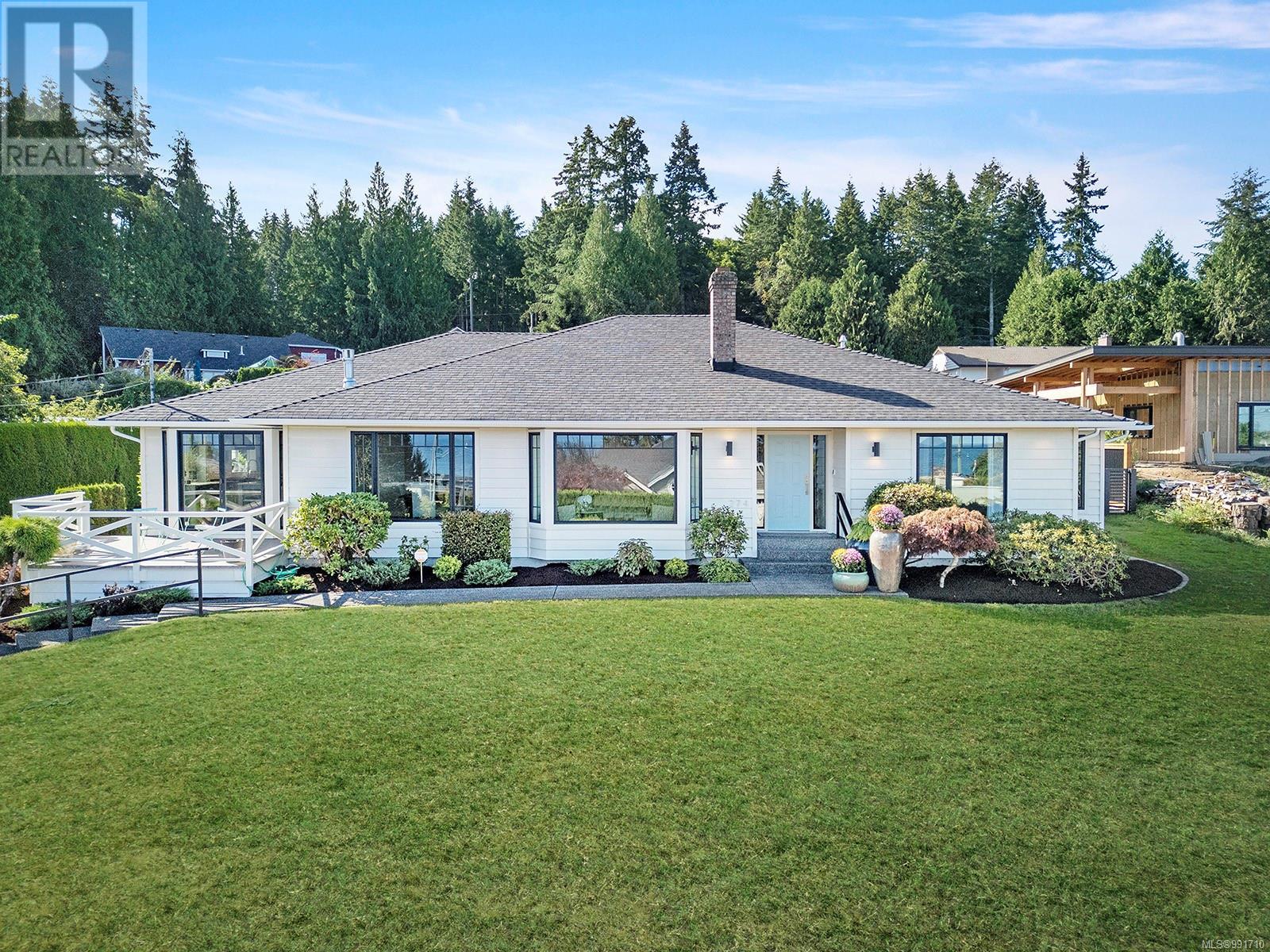 274 Crescent Rd W