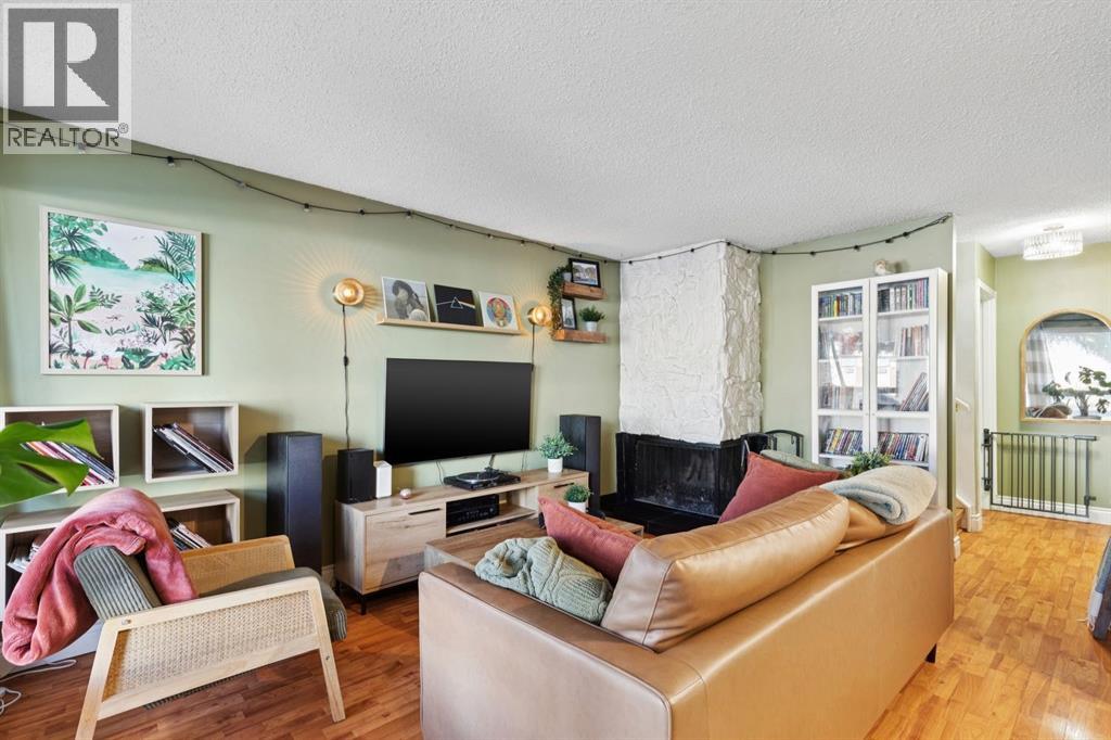 3, 5315 53 Avenue NW