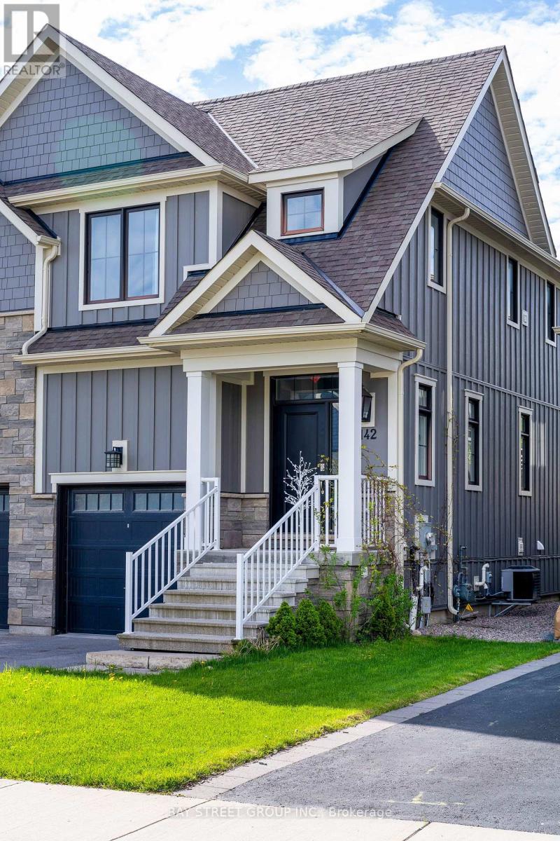 142 YELLOW BIRCH CRESCENT