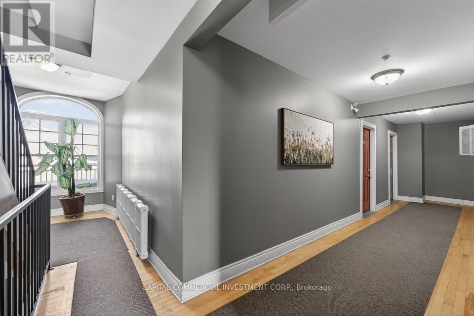 306 - 60 COBOURG STREET