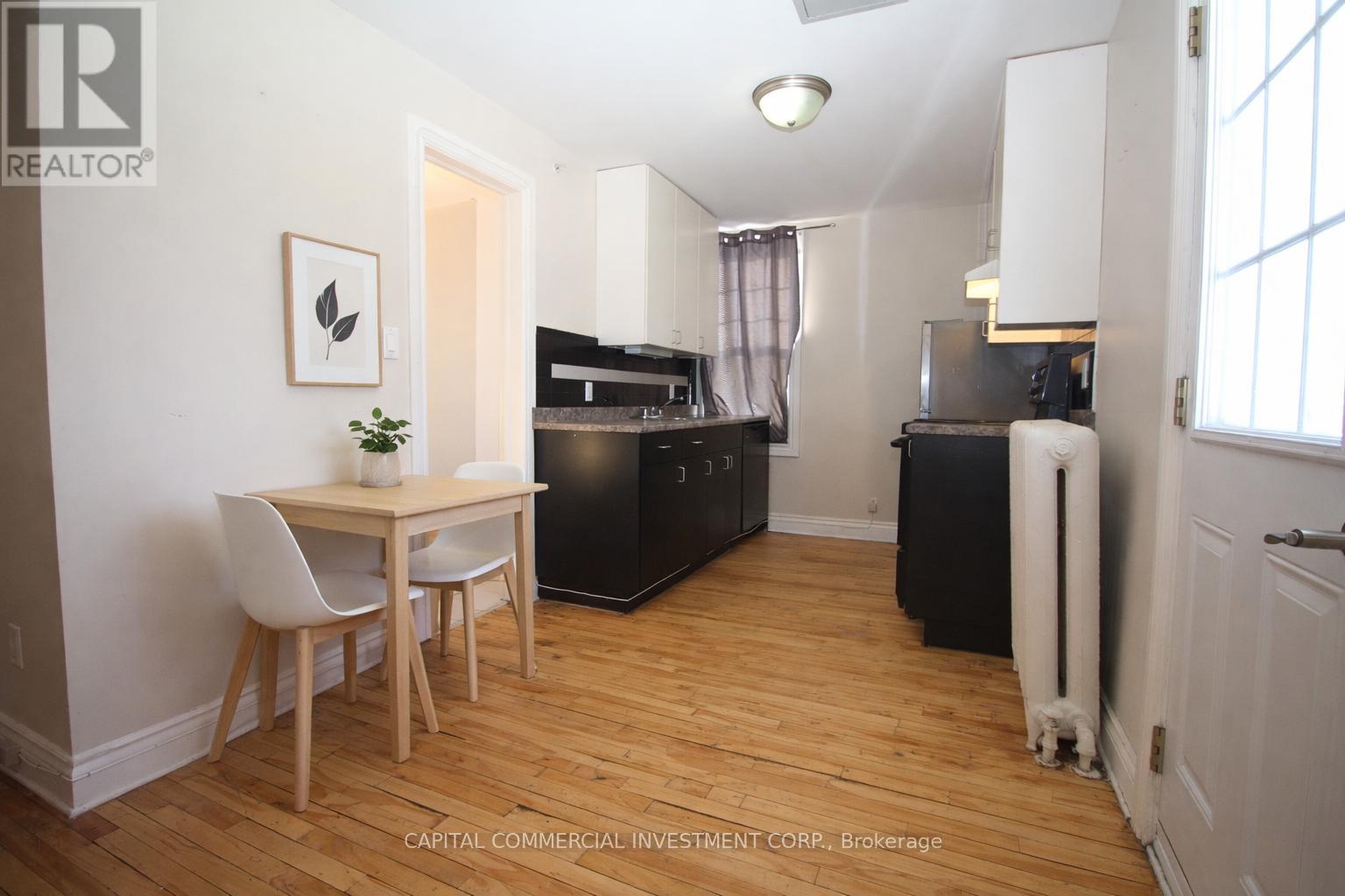 306 - 60 COBOURG STREET