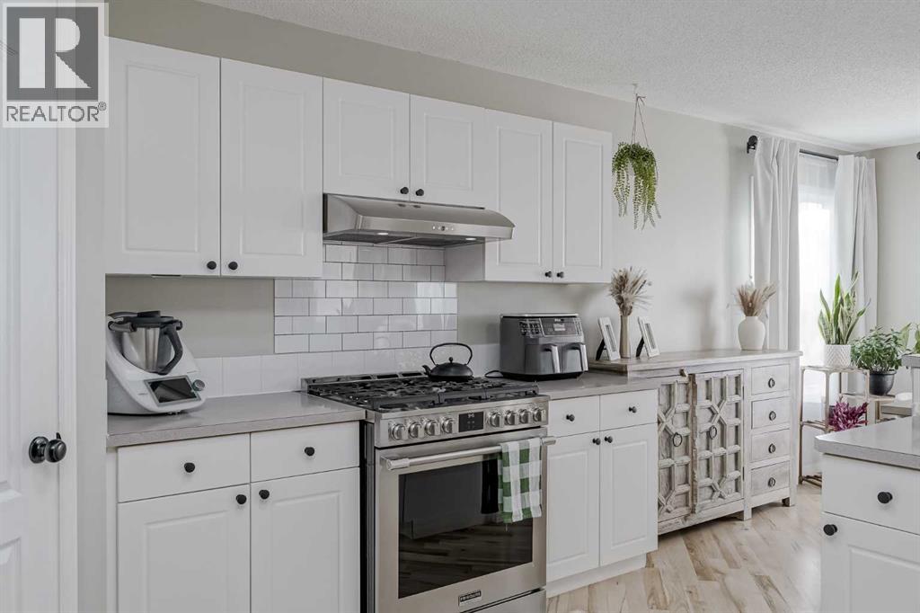 67 Silver Springs Way NW