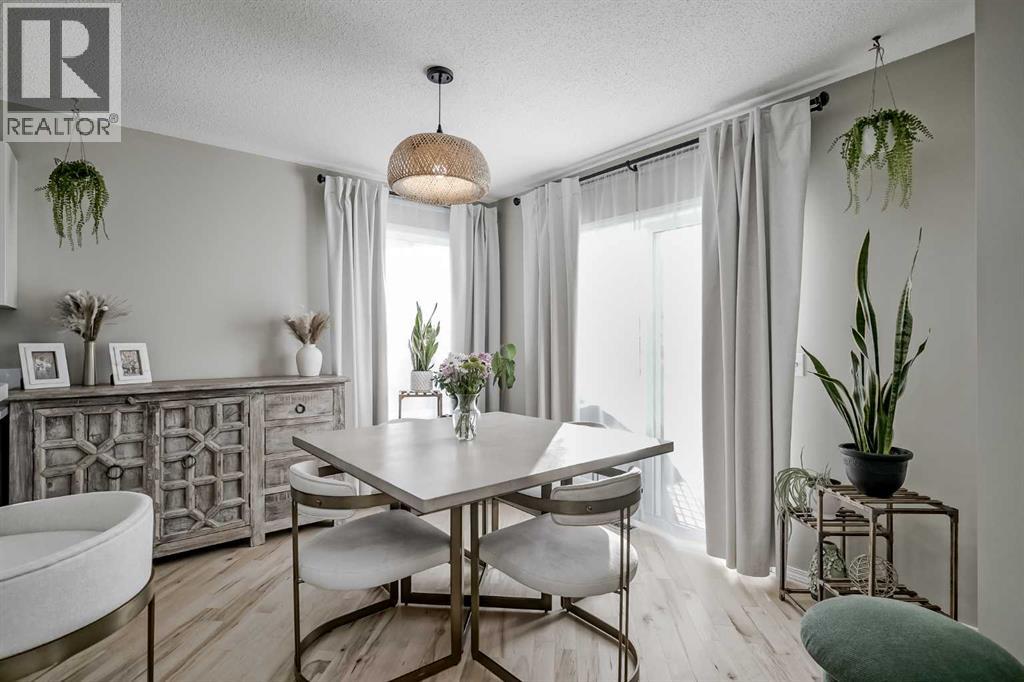 67 Silver Springs Way NW