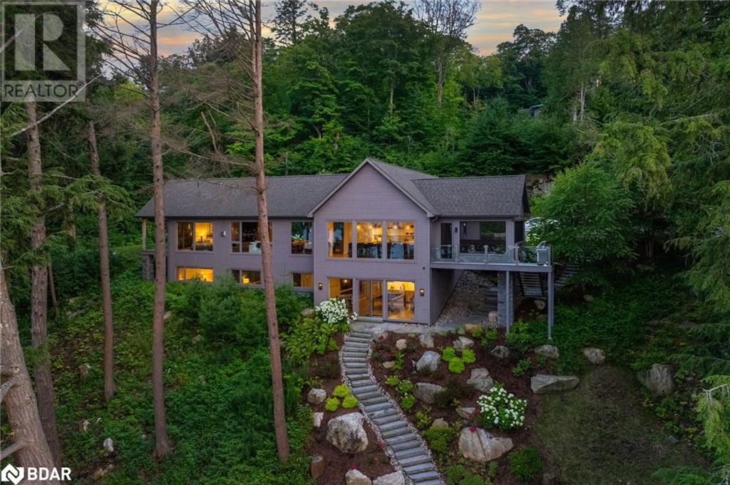 124 CLAREN CRESCENT Crescent