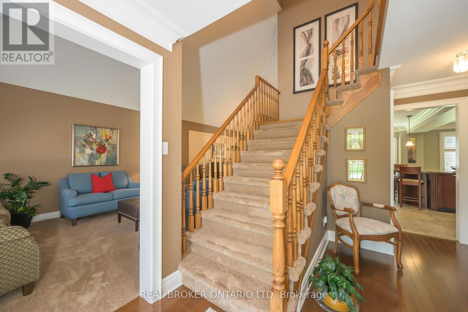 63 MARTINET AVENUE