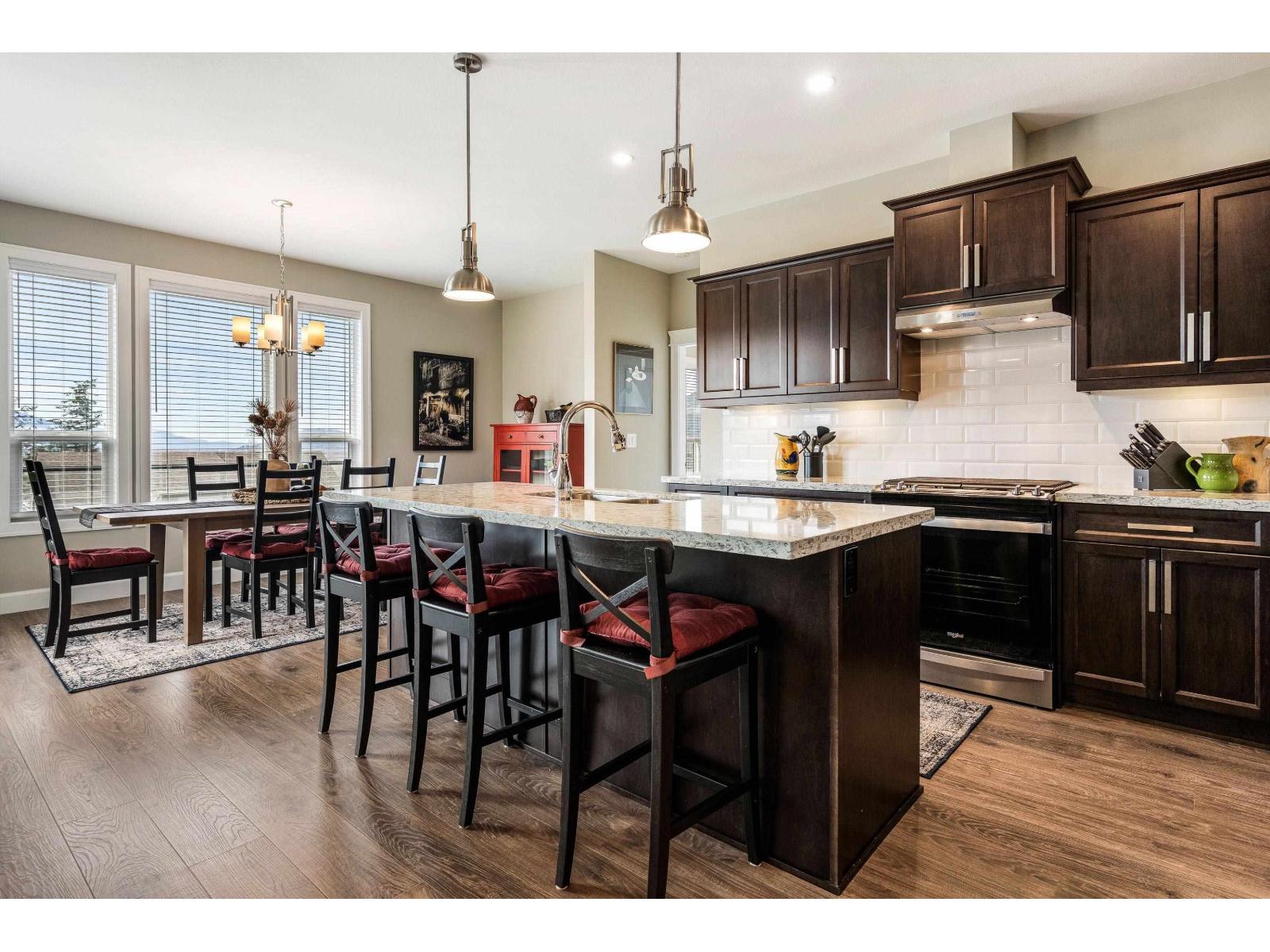 1306 STROMDAHL PLACE|Mt Woodside