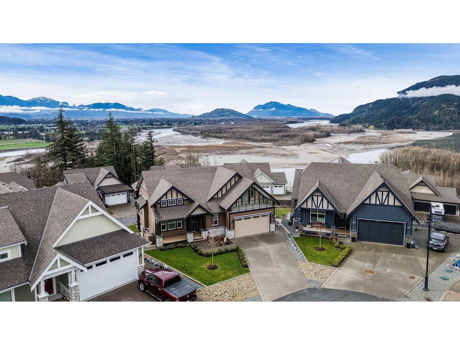 1306 STROMDAHL PLACE|Mt Woodside