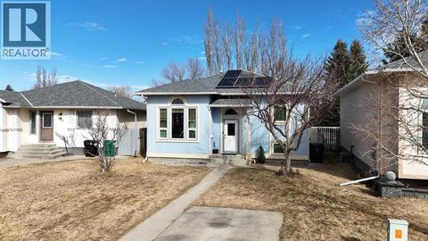 198 Mt Blakiston Road W Lethbridge AB T1K6M5