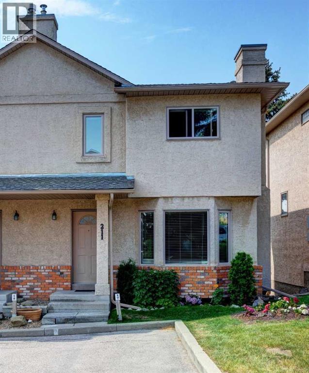 211 Christie Park Mews SW