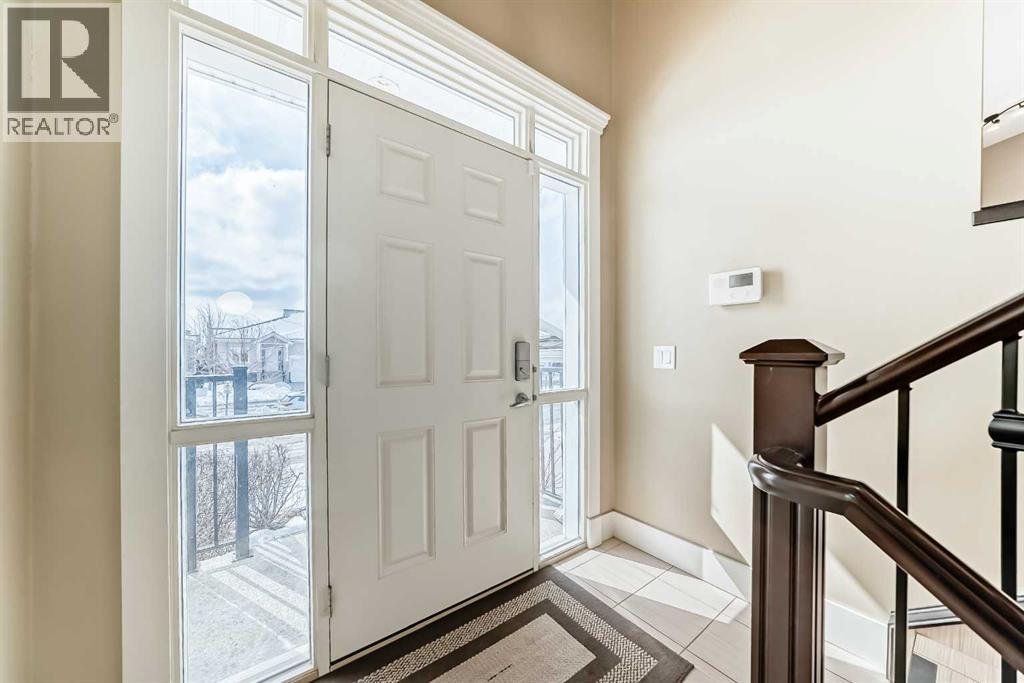 520 Rocky Vista Gardens NW