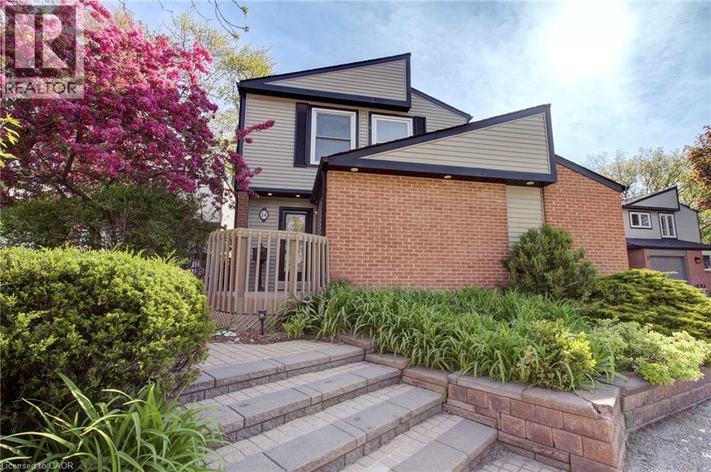 336 QUEEN Street S Unit# 14