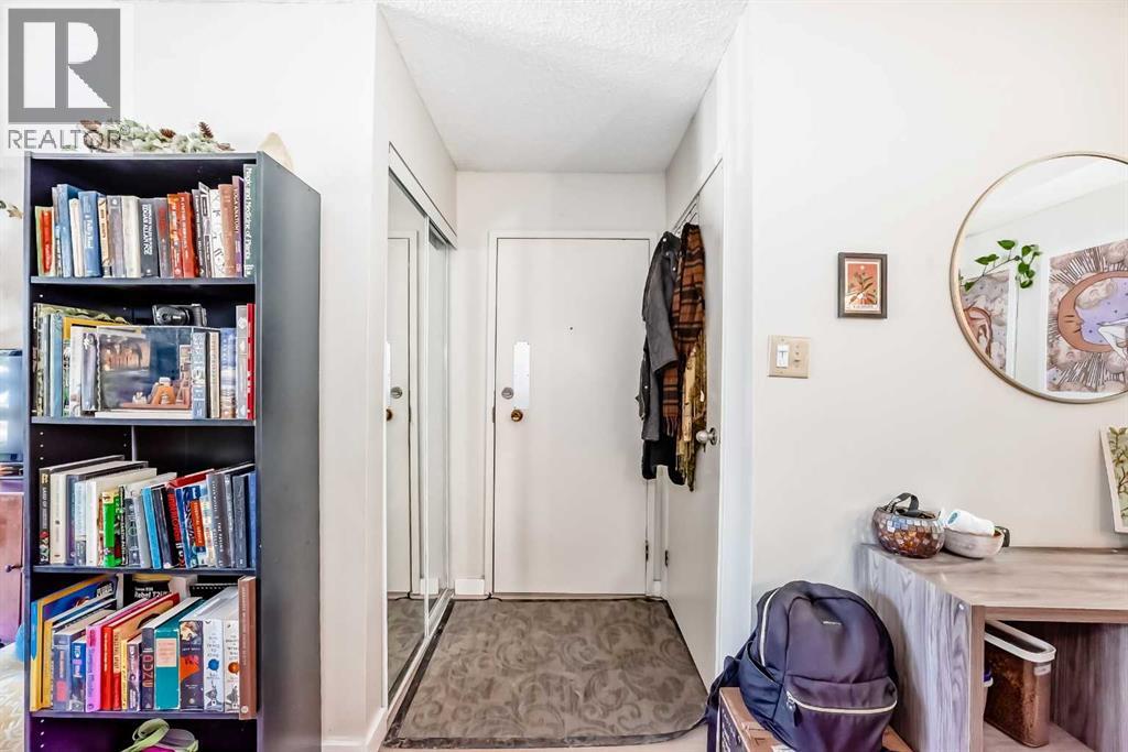 6102, 315 Southampton Drive SW