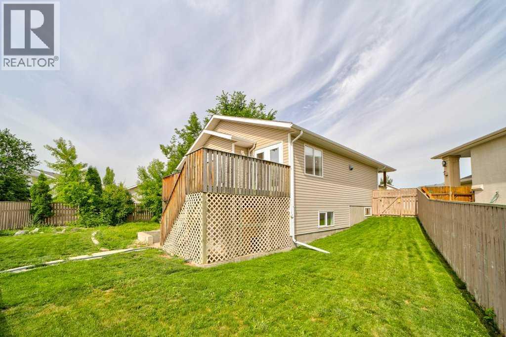 187 Cowichan Court W