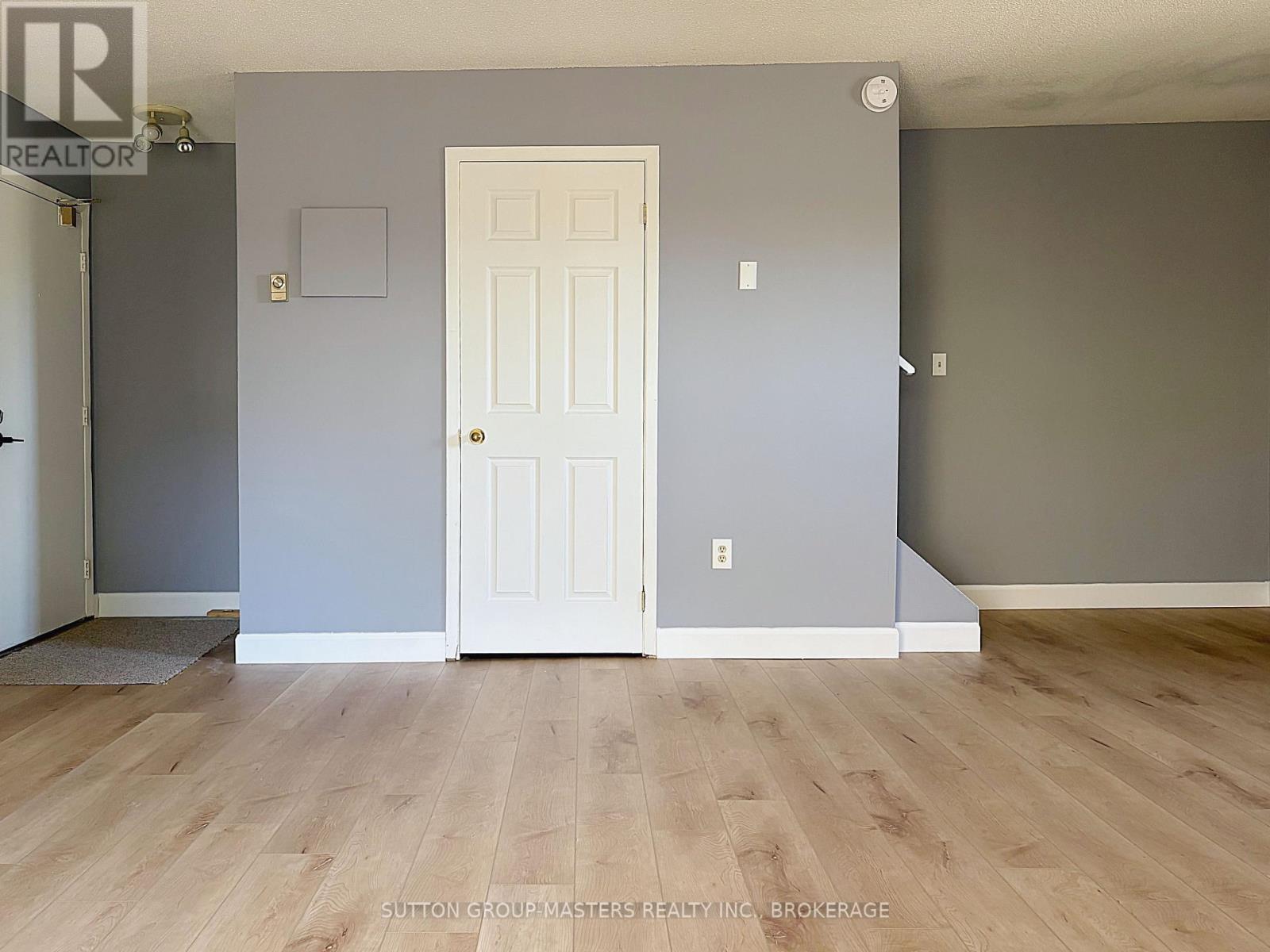 301 - 1000 PEMBRIDGE CRESCENT