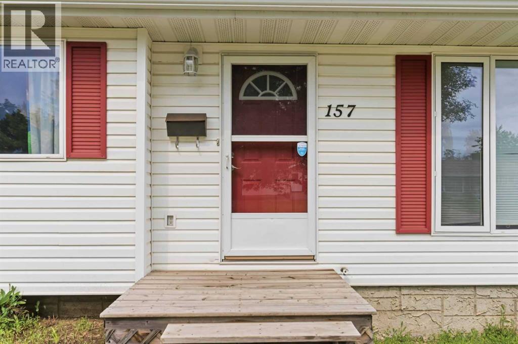157 Rogers Crescent
