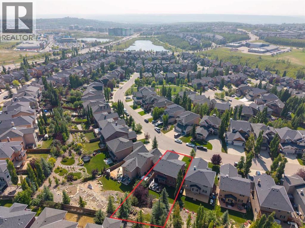 107 Aspen Stone Crescent SW