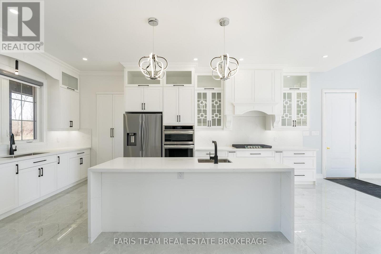 409381 GREY ROAD 4