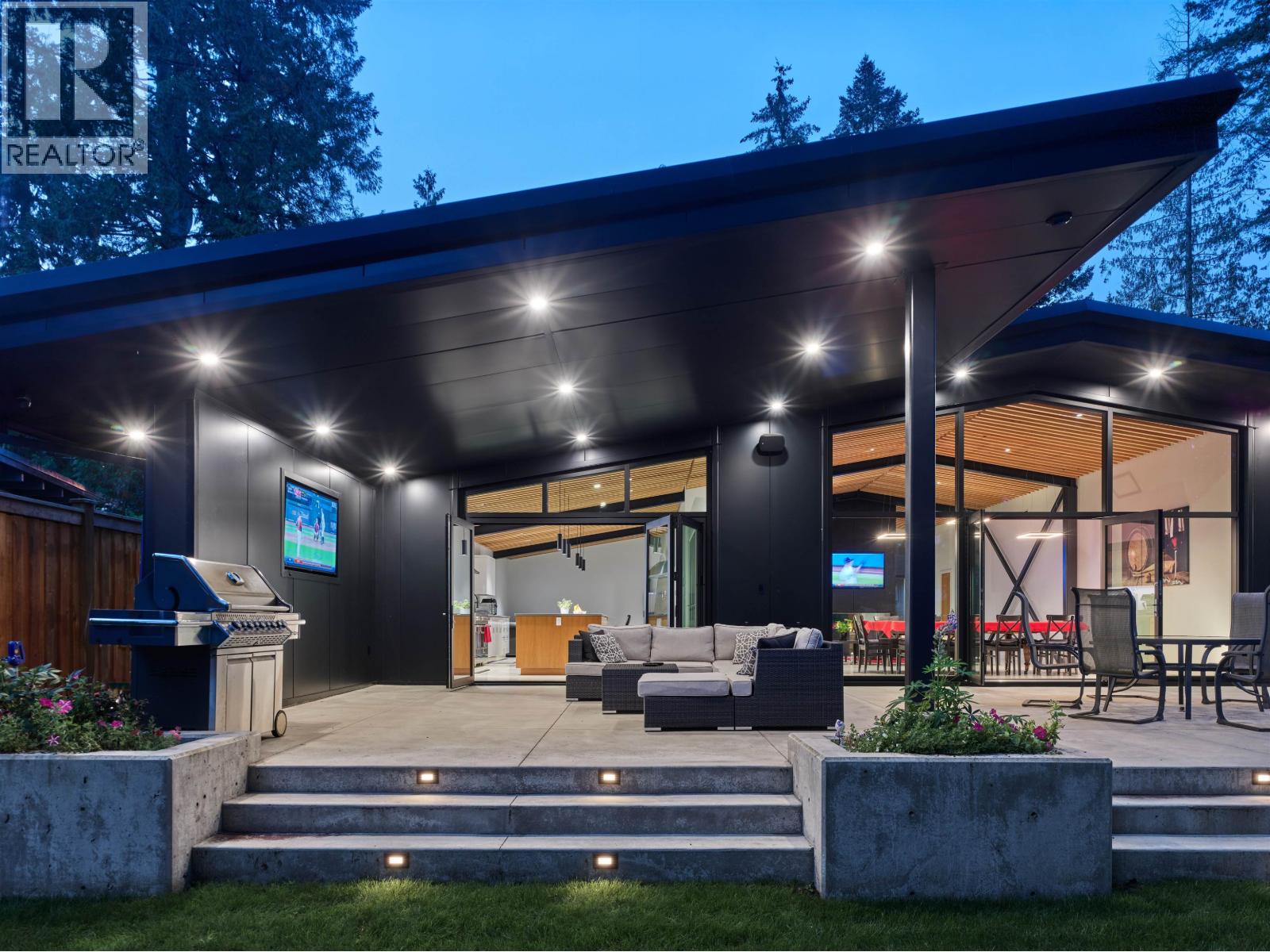 2409 WINDRIDGE DRIVE