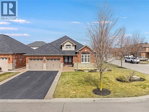 27 CARVER Drive Binbrook ON L0R1C0