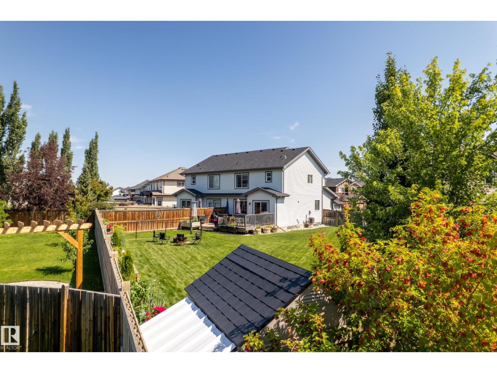 1228 176 ST SW